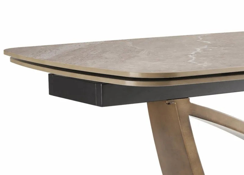 Vanosa Extending Dining Table